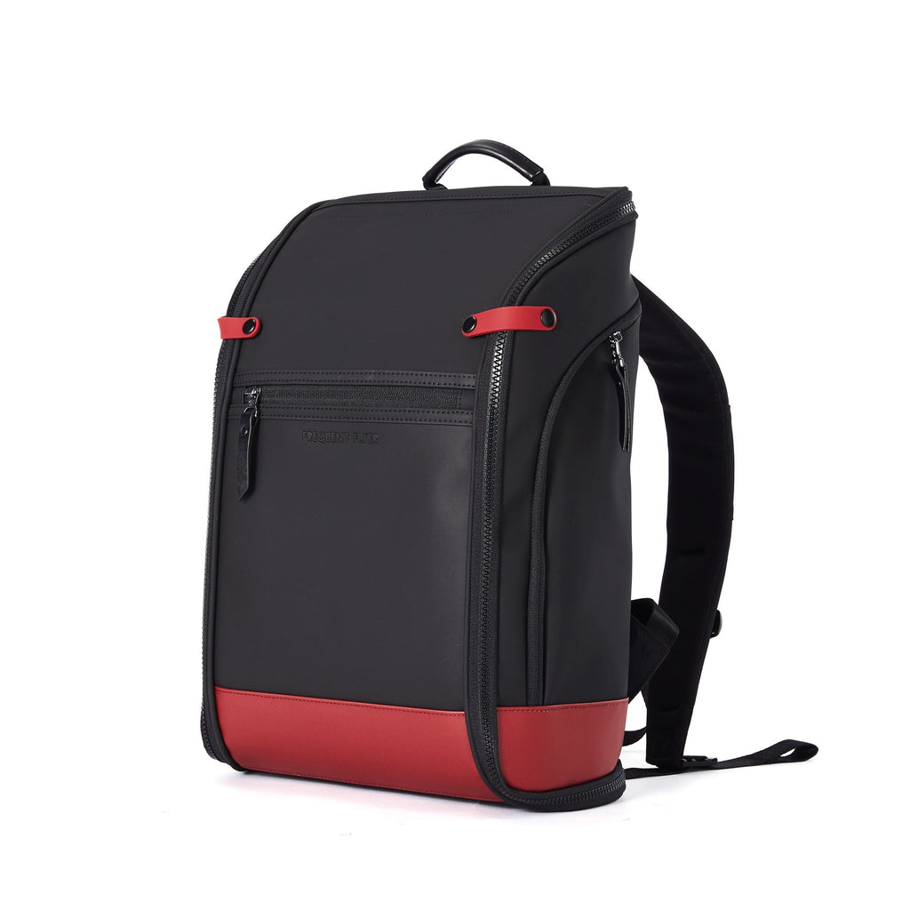 Pilot Backpack (M)